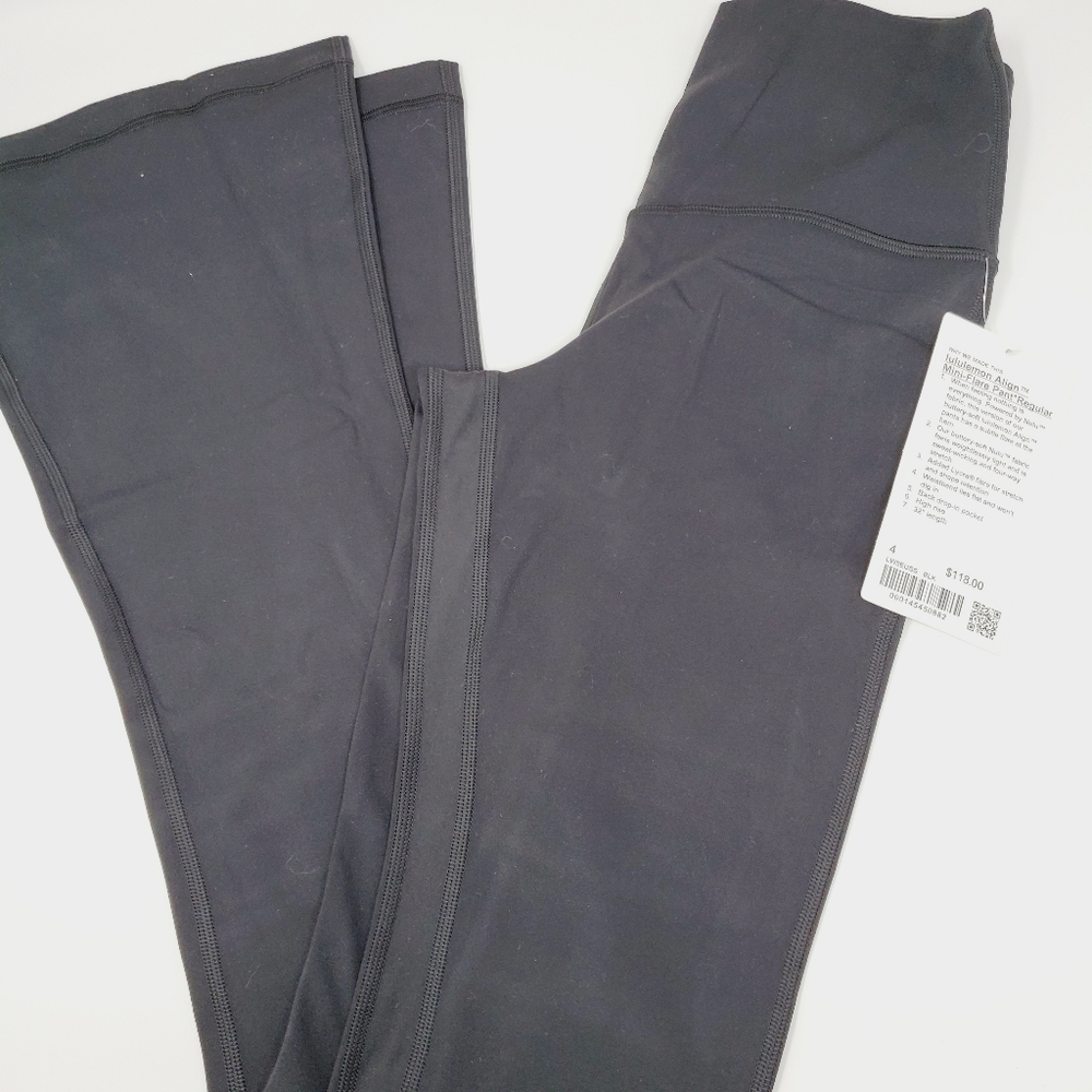 [ NWT ] Size 4 Black Lululemon align mini Flare Pant regular leggings